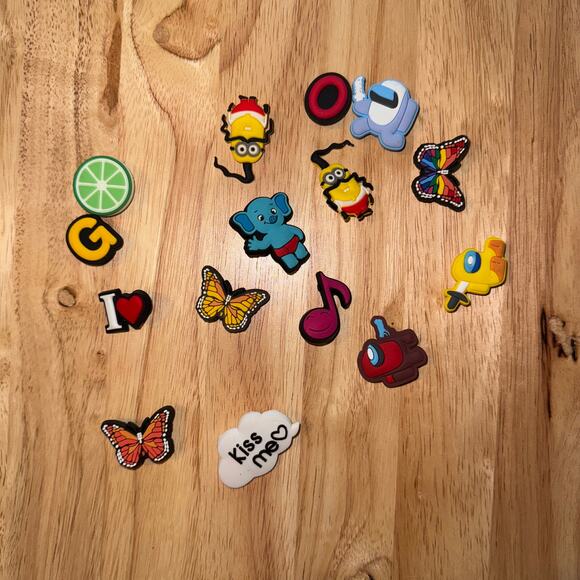 15 pcs Assortment Jibbitz Shoe Charms for Croc - Picture 1 of 5